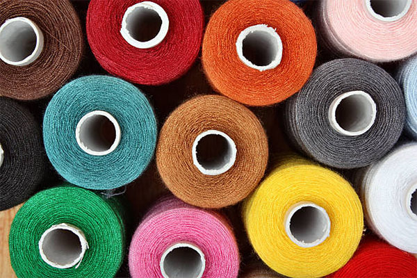 mejores hilos para coser telas